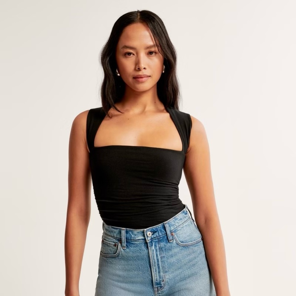 Abercrombie & Fitch Women’s S Ava Top in Soft Blue